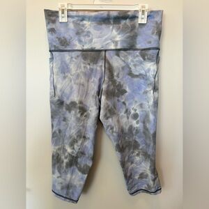 Athleta leggings black and blue tie dyed